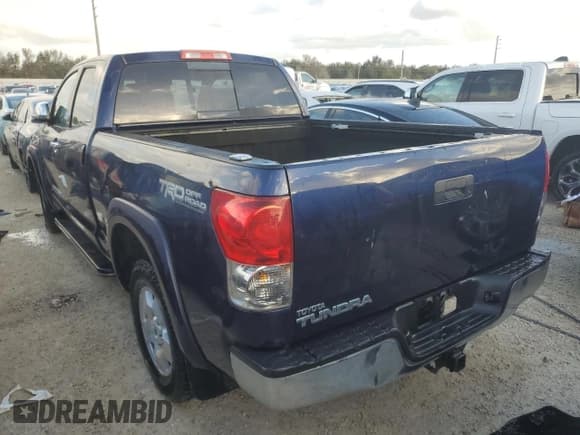 ✅ 2007 Toyota Tundra Limited • VIN: 5TFRT58127X012032 • Lot: 77693804. Listed on Copart with 103,710 mi. Free auction sales archive from the USA and detailed vehicle history report at DreamBid. Image 2.