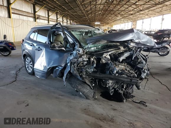 ✅ 2023 Toyota Corolla Cross LE • VIN: 7MUBAAAG7PV039012 • Lot: 58198375. Listed on Copart with Not provided. Free auction sales archive from the USA and detailed vehicle history report at DreamBid. Image 4.