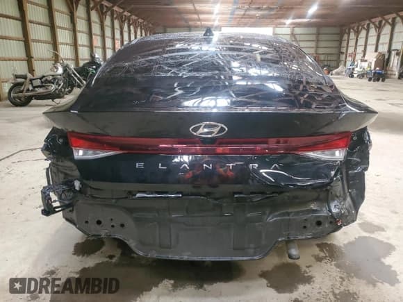 ✅ 2022 Hyundai Elantra SEL • VIN: KMHLM4AG9NU363784 • Lot: 90718685. Listed on Copart with 49,531 mi. Free auction sales archive from the USA and detailed vehicle history report at DreamBid. Image 6.