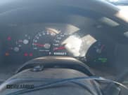 ✅ 2003 Ford Explorer XLT • VIN: 1FMZU73W03UA90571 • Lot: 43890798. Wystawiony na IAAI z przebiegiem 189 253 mil. Bezpłatny archiwum sprzedaży aukcyjnych z USA i szczegółowy raport historii pojazdu na DreamBid. Zdjęcie 7.