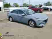 2022 Hyundai Elantra SE with VIN KMHLL4AG1NU303727, listed as a Copart auction lot 60492755 with 29,956 mi miles and Salvage title. Bid and sale history available at DreamBid. Image 4.