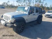 ✅ 2008 Jeep Wrangler Unlimited X • VIN: 1J4GA391X8L542610 • Lot: 43783217. Listed on IAAI with 203,955 mi. Free auction sales archive from the USA and detailed vehicle history report at DreamBid. Image 17.