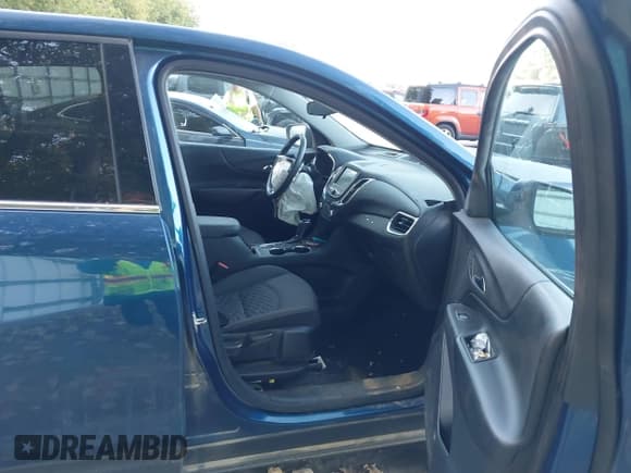 ✅ 2020 Chevrolet Equinox LT • VIN: 3GNAXTEV8LL158798 • Lot: 43221884. Listed on IAAI with 85,823 mi. Free auction sales archive from the USA and detailed vehicle history report at DreamBid. Image 5.