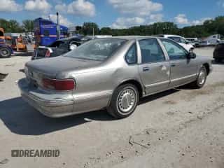 1995 Chevrolet Caprice с VIN 1G1BL52W0SR112951, выставлен на аукционе Copart как лот 69757535 с пробегом Не указан миль и Списание • Salvage title. История ставок и продаж доступна на DreamBid. Изображение 3.