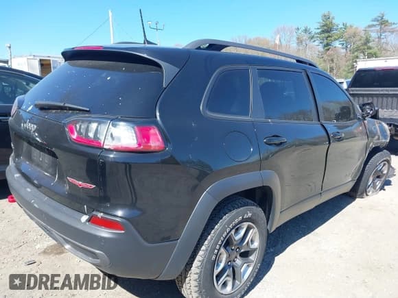 ✅ 2019 Jeep Cherokee Trailhawk Elite • VIN: 1C4PJMBN9KD489733 • Лот: 39190039. Опубликован ранее на IAAI с пробегом 30 039 миль. Бесплатный доступ к архиву аукционных продаж из США и подробный отчёт об истории автомобиля на DreamBid. Изображение 4.