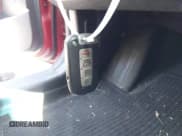 ✅ 2012 Hyundai Veloster w/Gray Int • VIN: KMHTC6AD0CU040970 • Lot: 42174672. Wystawiony na IAAI z przebiegiem 142 310 mil. Bezpłatny archiwum sprzedaży aukcyjnych z USA i szczegółowy raport historii pojazdu na DreamBid. Zdjęcie 11.