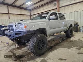 ✅ 2010 Toyota Tacoma • VIN: 3TMLU4ENXAM045801 • Lot: 94769705. Listed on Copart with 165,910 mi. Free auction sales archive from the USA and detailed vehicle history report at DreamBid. Image 1.