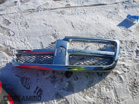 ✅ 2009 Dodge 1500 SLT • VIN: 1D3HV13T09J505020 • Lot: 41328108. Wystawiony na IAAI z przebiegiem 177 778 mil. Bezpłatny archiwum sprzedaży aukcyjnych z USA i szczegółowy raport historii pojazdu na DreamBid. Zdjęcie 12.