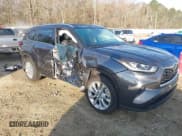 ✅ 2023 Toyota Highlander Hybrid Limited • VIN: 5TDYARAH5PS023533 • Lot: 41801410. Wystawiony na IAAI z przebiegiem 33 387 mil. Bezpłatny archiwum sprzedaży aukcyjnych z USA i szczegółowy raport historii pojazdu na DreamBid. Zdjęcie 6.