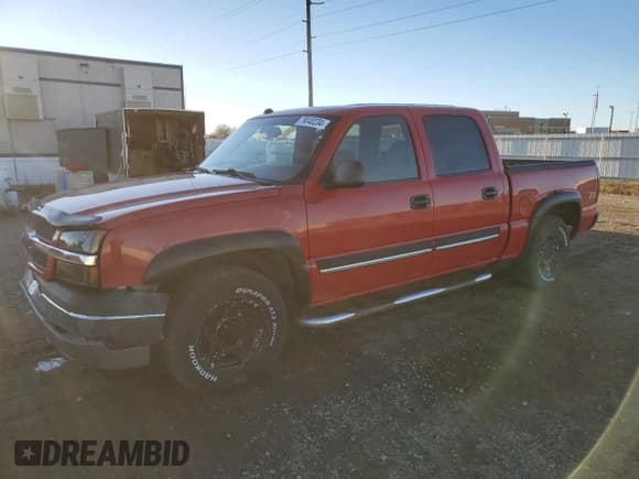 ✅ 2005 Chevrolet Silverado 1500 Z71 • VIN: 2GCEK13T351101461 • Лот: 79040234. Опубликован ранее на Copart с пробегом 241 425 миль. Бесплатный доступ к архиву аукционных продаж из США и подробный отчёт об истории автомобиля на DreamBid. Изображение 1.