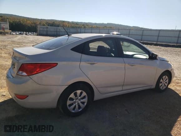✅ 2016 Hyundai Accent SE • VIN: KMHCT4AE8GU007671 • Лот: 76767774. Опубликован ранее на Copart с пробегом 122 864 миль. Бесплатный доступ к архиву аукционных продаж из США и подробный отчёт об истории автомобиля на DreamBid. Изображение 3.