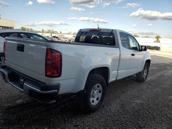 ✅ 2019 Chevrolet Colorado 2WD Work Truck • VIN: 1GCHSBEAXK1322295 • Лот: 72975594. Опубликован ранее на Copart с пробегом 140 126 миль. Бесплатный доступ к архиву аукционных продаж из США и подробный отчёт об истории автомобиля на DreamBid. Изображение 3.