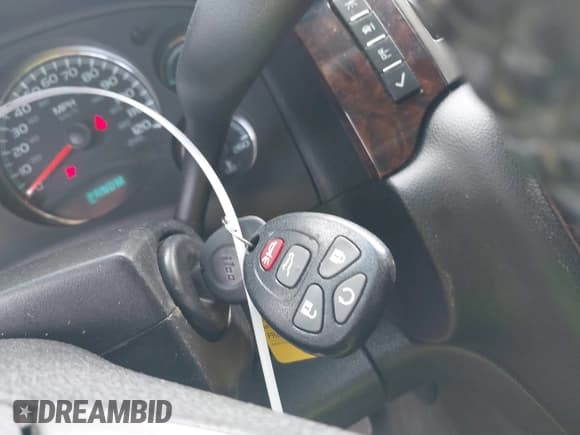 ✅ 2013 GMC Yukon Denali • VIN: 1GKS1EEF8DR323251 • Lot: 42340233. Listed on IAAI with 206,617 mi. Free auction sales archive from the USA and detailed vehicle history report at DreamBid. Image 11.