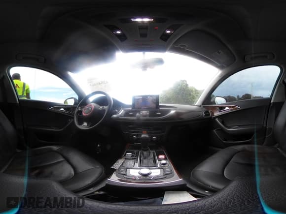 ✅ 2018 Audi A6 Premium • VIN: WAUC8AFC7JN029185 • Лот: 42549463. Опубликован ранее на IAAI с пробегом 99 870 миль. Бесплатный доступ к архиву аукционных продаж из США и подробный отчёт об истории автомобиля на DreamBid. Изображение 19.