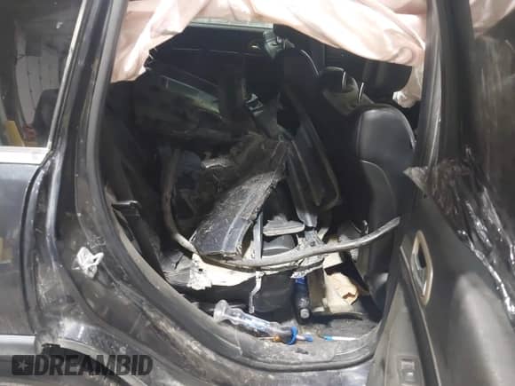 2014 Jeep Grand Cherokee Limited z VIN 1C4RJFBG0EC213215, wystawiony jako IAAI lot #43260723 z przebiegiem Nie podano mil oraz . Historia ofert i sprzedaży dostępna na DreamBid. Obrazek 8.