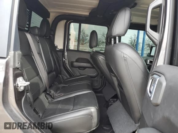 ✅ 2021 Jeep Gladiator High Altitude • VIN: 1C6HJTFGXML600395 • Lot: 50393625. Listed on Copart with 45,079 mi. Free auction sales archive from the USA and detailed vehicle history report at DreamBid. Image 10.