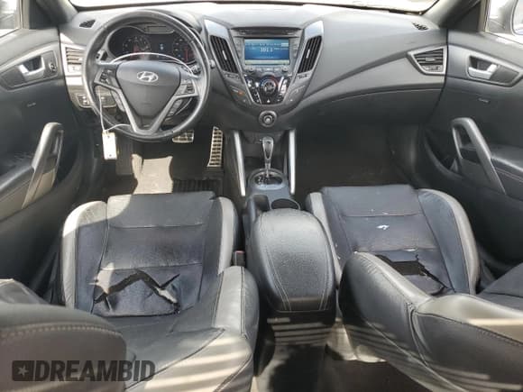 ✅ 2016 Hyundai Veloster Turbo Rally Edition • VIN: KMHTC6AEXGU291526 • Lot: 48499095. Wystawiony na Copart z przebiegiem 102 479 mil. Bezpłatny archiwum sprzedaży aukcyjnych z USA i szczegółowy raport historii pojazdu na DreamBid. Zdjęcie 8.