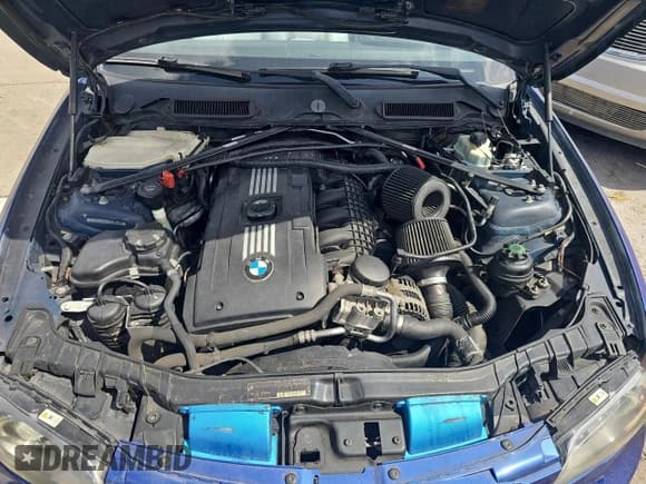 ✅ 2009 BMW 1 Series 135i • VIN: WBAUN93569VK41024 • Лот: 55591965. Опубликован ранее на Copart с пробегом 127 205 миль. Бесплатный доступ к архиву аукционных продаж из США и подробный отчёт об истории автомобиля на DreamBid. Изображение 7.