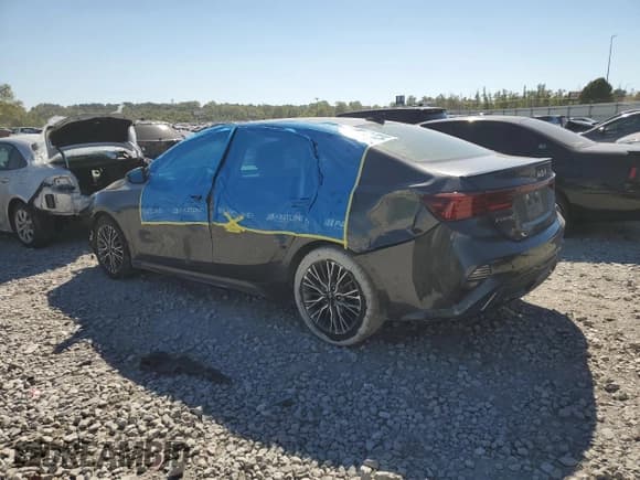 ✅ 2023 Kia Forte GT-Line • VIN: 3KPF54AD4PE679227 • Лот: 82389905. Опубликован ранее на Copart с пробегом 29 113 миль. Бесплатный доступ к архиву аукционных продаж из США и подробный отчёт об истории автомобиля на DreamBid. Изображение 2.