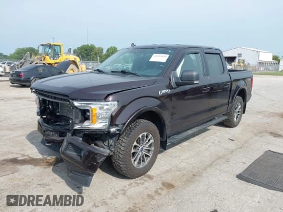 ✅ 2020 Ford F-150 XL • VIN: 1FTEW1EP5LKE57010 • Lot: 42937039. Wystawiony na IAAI z przebiegiem 83 677 mil. Bezpłatny archiwum sprzedaży aukcyjnych z USA i szczegółowy raport historii pojazdu na DreamBid. Zdjęcie 18.