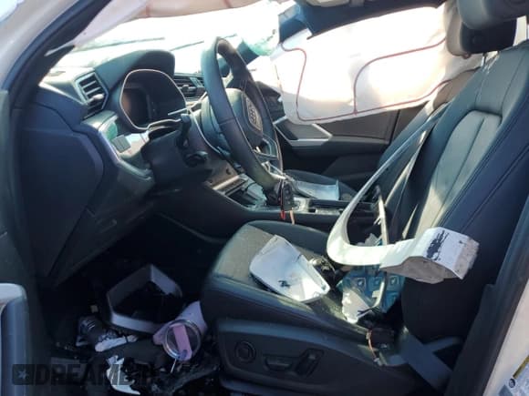 ✅ 2024 Audi Q3 S line Premium • VIN: WA1DECF3XR1050668 • Lot: 84288475. Listed on Copart with Not provided. Free auction sales archive from the USA and detailed vehicle history report at DreamBid. Image 7.