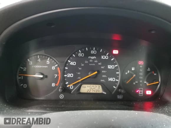 ✅ 2001 Honda Accord LX • VIN: JHMCG56451C002924 • Лот: 84916885. Опубликован ранее на Copart с пробегом 227 434 миль. Бесплатный доступ к архиву аукционных продаж из США и подробный отчёт об истории автомобиля на DreamBid. Изображение 9.