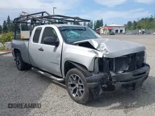 ✅ 2010 Chevrolet Silverado 1500 Work Truck • VIN: 1GCSKPE30AZ132994 • Lot: 42420045. Listed on IAAI with 169,014 mi. Free auction sales archive from the USA and detailed vehicle history report at DreamBid. Image 1.