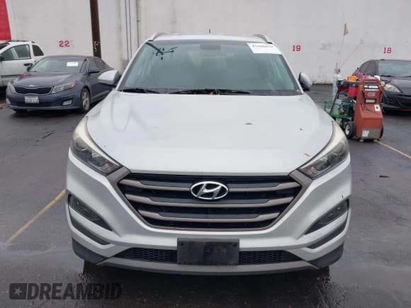 ✅ 2016 Hyundai Tucson Limited • VIN: KM8J33A20GU233551 • Лот: 43660630. Опубликован ранее на IAAI с пробегом 96 709 миль. Бесплатный доступ к архиву аукционных продаж из США и подробный отчёт об истории автомобиля на DreamBid. Изображение 6.