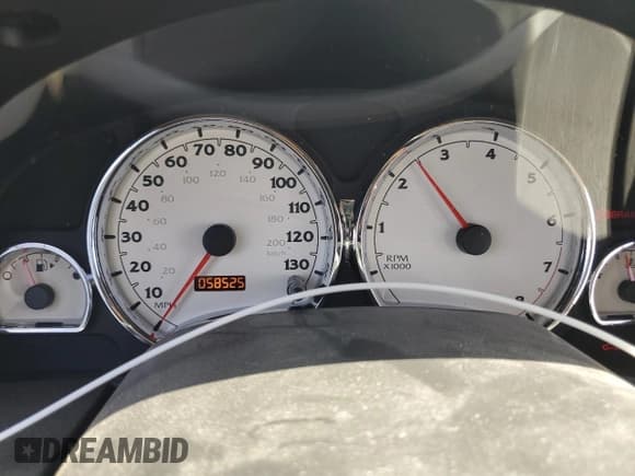 ✅ 2004 Saturn VUE V6 • VIN: 5GZCZ63454S831975 • Lot: 62006455. Wystawiony na Copart z przebiegiem 58 525 mil. Bezpłatny archiwum sprzedaży aukcyjnych z USA i szczegółowy raport historii pojazdu na DreamBid. Zdjęcie 9.