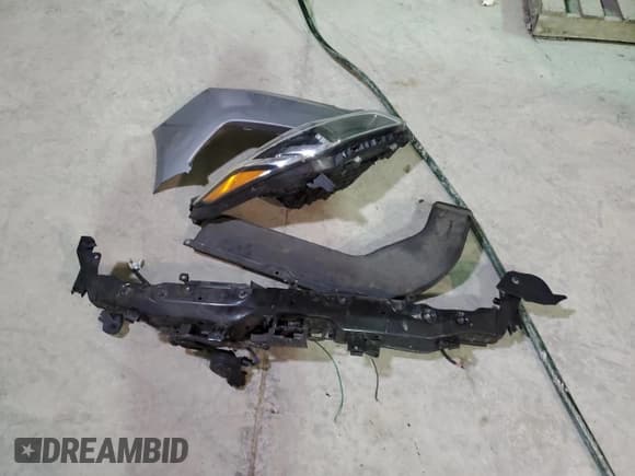 ✅ 2015 Hyundai Sonata SE • VIN: 5NPE24AF7FH149186 • Lot: 43932803. Listed on Copart with 89,164 mi. Free auction sales archive from the USA and detailed vehicle history report at DreamBid. Image 12.