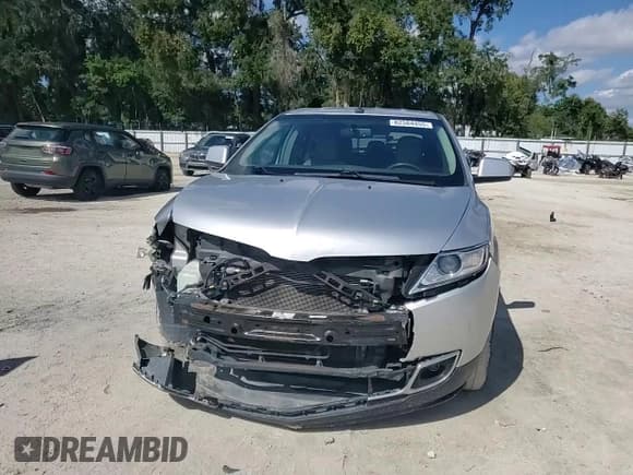 ✅ 2011 Lincoln MKX • VIN: 2LMDJ6JK0BBJ03986 • Лот: 82584455. Опубликован ранее на Copart с пробегом 219 955 миль. Бесплатный доступ к архиву аукционных продаж из США и подробный отчёт об истории автомобиля на DreamBid. Изображение 14.