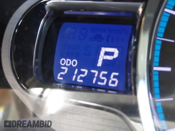 ✅ 2011 Toyota Sienna XLE AAS • VIN: 5TDYK3DC9BS132502 • Lot: 43180013. Wystawiony na IAAI z przebiegiem 212 756 mil. Bezpłatny archiwum sprzedaży aukcyjnych z USA i szczegółowy raport historii pojazdu na DreamBid. Zdjęcie 15.