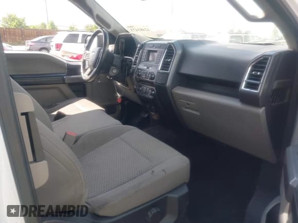 ✅ 2016 Ford F-150 XLT • VIN: 1FTFX1EG7GKF55978 • Лот: 42483473. Опубликован ранее на IAAI с пробегом 154 309 миль. Бесплатный доступ к архиву аукционных продаж из США и подробный отчёт об истории автомобиля на DreamBid. Изображение 5.