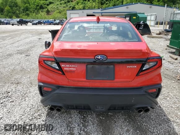 ✅ 2022 Subaru WRX Premium • VIN: JF1VBAF63N9028465 • Lot: 54759625. Wystawiony na Copart z przebiegiem Nie podano. Bezpłatny archiwum sprzedaży aukcyjnych z USA i szczegółowy raport historii pojazdu na DreamBid. Zdjęcie 6.