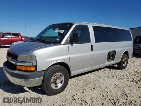 2011 Chevrolet Express Passenger 1LT с VIN 1GAZG1FGXB1161443, выставлен на аукционе Copart как лот 83894774 с пробегом 167 783 миль миль и Чистый • Clean title. История ставок и продаж доступна на DreamBid. Изображение 1.