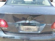 ✅ 2009 Volkswagen Jetta SE • VIN: 3VWRM71K89M176368 • Lot: 42600256. Listed on IAAI with 134,065 mi. Free auction sales archive from the USA and detailed vehicle history report at DreamBid. Image 6.