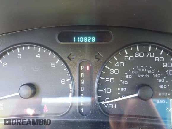 ✅ 2000 Oldsmobile Alero GL2 • VIN: 1G3NL52T6YC434404 • Lot: 42488982. Wystawiony na IAAI z przebiegiem 110 828 mil. Bezpłatny archiwum sprzedaży aukcyjnych z USA i szczegółowy raport historii pojazdu na DreamBid. Zdjęcie 7.