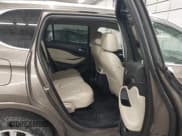 ✅ 2019 Buick Envision Premium • VIN: LRBFX3SX7KD011959 • Lot: 43484767. Wystawiony na IAAI z przebiegiem 94 593 mil. Bezpłatny archiwum sprzedaży aukcyjnych z USA i szczegółowy raport historii pojazdu na DreamBid. Zdjęcie 8.