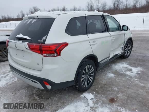 2020 Mitsubishi Outlander ES with VIN JA4AZ3A33LZ011380, listed as a IAAI auction lot 41567914 with 72,663 mi miles and . Bid and sale history available at DreamBid. Image 4.