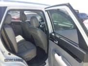 ✅ 2014 Kia Sorento SX • VIN: 5XYKW4A70EG496090 • Lot: 42850858. Listed on IAAI with 250,655 mi. Free auction sales archive from the USA and detailed vehicle history report at DreamBid. Image 8.