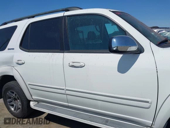 ✅ 2007 Toyota Sequoia Limited • VIN: 5TDBT48A97S280433 • Лот: 42467415. Опубликован ранее на IAAI с пробегом 274 712 миль. Бесплатный доступ к архиву аукционных продаж из США и подробный отчёт об истории автомобиля на DreamBid. Изображение 13.