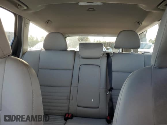 ✅ 2010 Volvo V50 • VIN: YV1390MW3A2538967 • Лот: 87791245. Опубликован ранее на Copart с пробегом 124 069 миль. Бесплатный доступ к архиву аукционных продаж из США и подробный отчёт об истории автомобиля на DreamBid. Изображение 10.