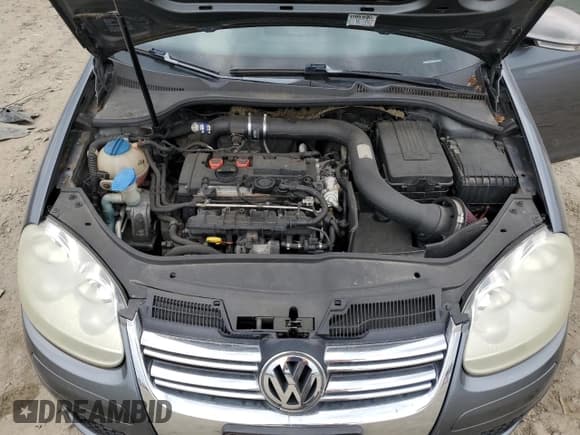 ✅ 2008 Volkswagen Jetta Wolfsburg Edition • VIN: 3VWRJ71K68M129850 • Lot: 58925825. Wystawiony na Copart z przebiegiem 160 891 mil. Bezpłatny archiwum sprzedaży aukcyjnych z USA i szczegółowy raport historii pojazdu na DreamBid. Zdjęcie 11.