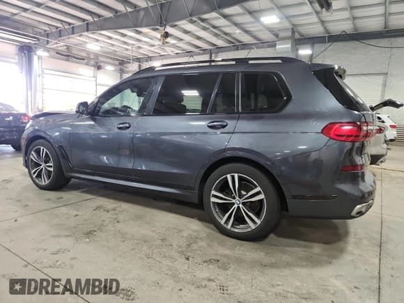 ✅ 2019 BMW X7 xDrive40i • VIN: 5UXCW2C59KL082339 • Lot: 84815385. Listed on Copart with 110,831 mi. Free auction sales archive from the USA and detailed vehicle history report at DreamBid. Image 2.