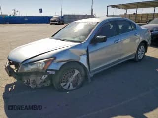 ✅ 2008 Honda Accord LX • VIN: JHMCP26348C061592 • Лот: 92407345. Опубликован ранее на Copart с пробегом 158 025 миль. Бесплатный доступ к архиву аукционных продаж из США и подробный отчёт об истории автомобиля на DreamBid. Изображение 1.