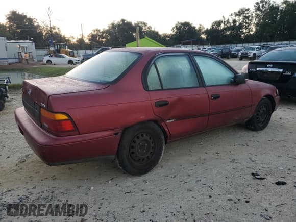 ✅ 1995 Toyota Corolla DX • VIN: 2T1AE09B3SC126047 • Лот: 75198004. Опубликован ранее на Copart с пробегом 220 039 миль. Бесплатный доступ к архиву аукционных продаж из США и подробный отчёт об истории автомобиля на DreamBid. Изображение 3.