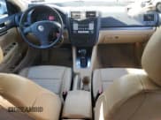 ✅ 2007 Volkswagen Jetta Wolfsburg Edition • VIN: 3VWEG71K57M193227 • Лот: 90644005. Опубликован ранее на Copart с пробегом 177 361 миль. Бесплатный доступ к архиву аукционных продаж из США и подробный отчёт об истории автомобиля на DreamBid. Изображение 8.