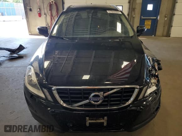✅ 2011 Volvo XC60 3.2L • VIN: YV4952DZ1B2184088 • Lot: 57866955. Listed on Copart with 120,784 mi. Free auction sales archive from the USA and detailed vehicle history report at DreamBid. Image 5.