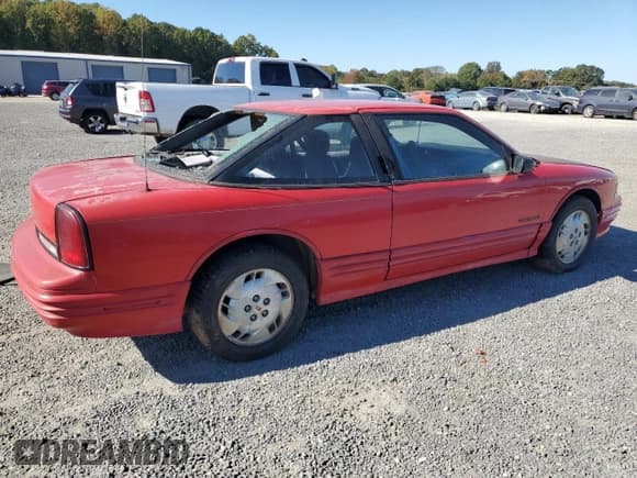 ✅ 1994 Oldsmobile Cutlass Supreme S • VIN: 1G3WH15M1RD315920 • Lot: 77004984. Wystawiony na Copart z przebiegiem 143 315 mil. Bezpłatny archiwum sprzedaży aukcyjnych z USA i szczegółowy raport historii pojazdu na DreamBid. Zdjęcie 3.
