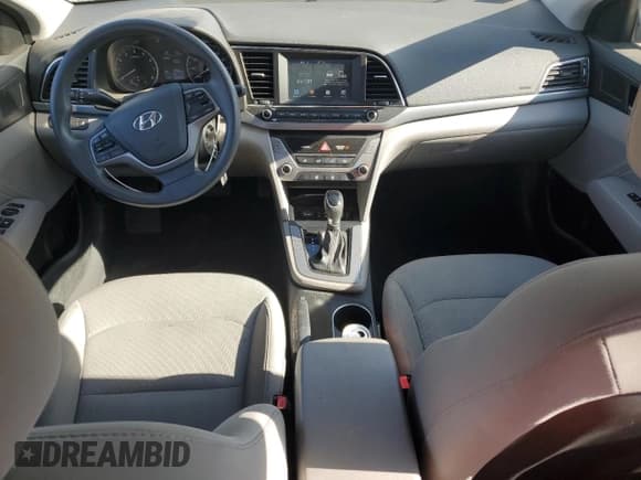 ✅ 2017 Hyundai Elantra Value Edition • VIN: 5NPD84LF2HH156718 • Лот: 71401915. Опубликован ранее на Copart с пробегом 92 755 миль. Бесплатный доступ к архиву аукционных продаж из США и подробный отчёт об истории автомобиля на DreamBid. Изображение 8.